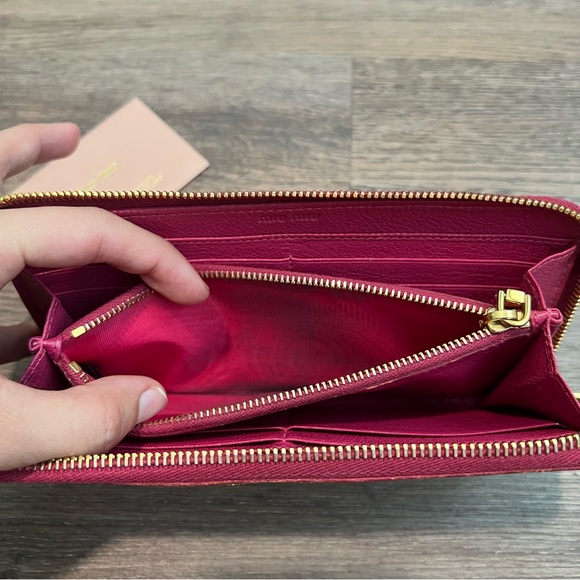 Miu Miu Madras long zip-around wallet in peonia pink goatskin leather barbiecore - Picture 12 of 13